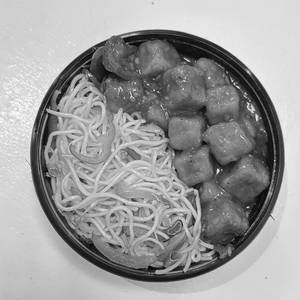 Paneer Chilli With Veg Noodles Bowl