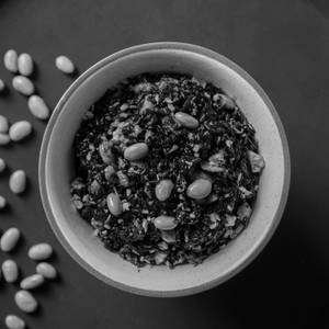Edamame Black Rice, Burnt Garlic (v)