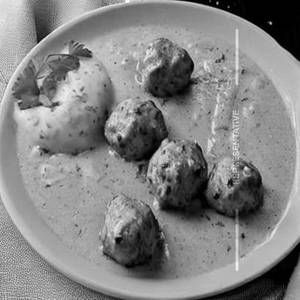 White gravy malai kofta