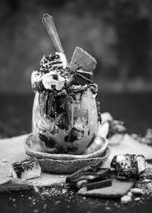 Chocolate Scoop