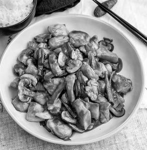 Chicken With Mushroom Dry Boneless (8pcs)