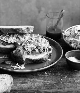 Veg Coleslaw With Fries