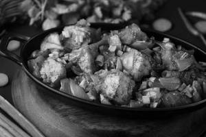 Paneer Chilli Dry [8 Pieces]