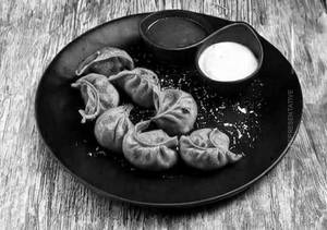 Chicken Hariyali Tandoori Momos