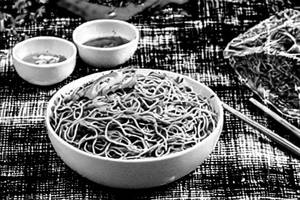 Schezwan Prawn Fried Noodle