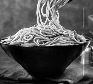 Special Chicken Ban Garlic Noodles 