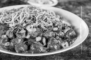 Mushroom Manchurian Noodles