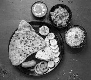 Thali Executive With Tawa Parantha