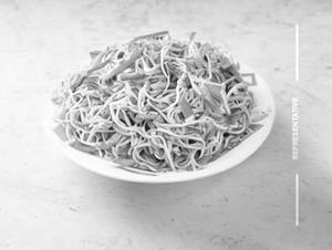 Veg Hakka Noodles .