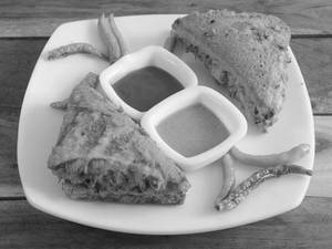 Bread pakora [1 piece]