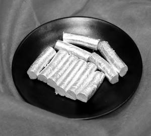Kaju Pista Roll