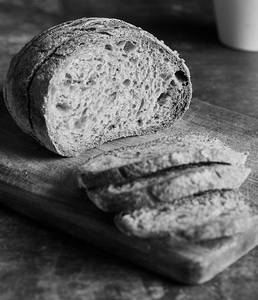 Wholewheat Sourdough (vegan) (350 Gms)