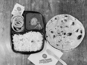 Aapkii Spl. Egg Curry (1 Pcs) With Rice And 1 Butter Roti