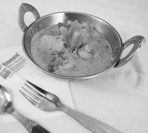 Chicken Reshmi Butter Masala