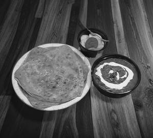 Dal Makhni + Paratha Combo