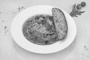 Spaghetti Tomato Basil