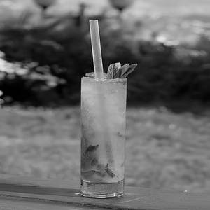 Passion fruit mojito