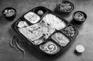 Punjabi Tadka Veg Thali