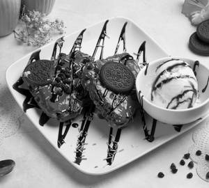 Oreo Crumble Waffle