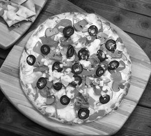 Veggie Supreme Pizza