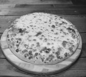13" Large Single Cheese Margherita Pizza