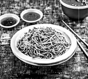 Veg Mushroom Noodles
