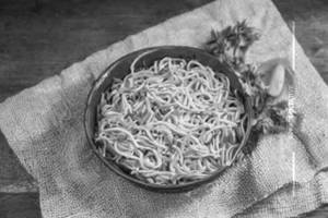 Schezwan Egg Noodles  