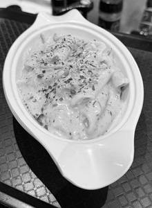 White Sauce Pasta