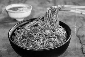 Schezhwan Mushroom Noodles