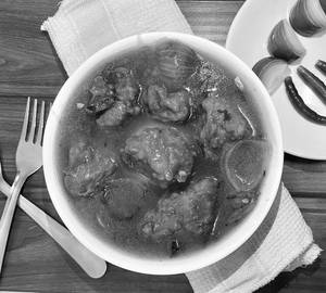Chilli chicken gravy