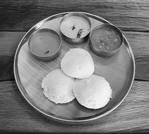 Idli  [2 Pieces]
