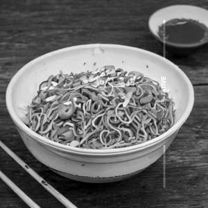 Schezwan Egg Fried Noodle