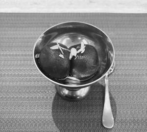 Hot Gulab Jamun (2 Pcs)