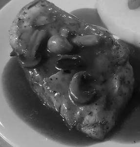 Grilled Chicken With Brown Sauce
