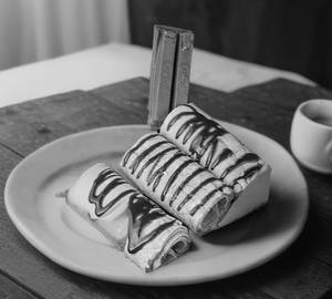 Kitkat roll