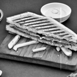 Veg Cheese Grilled Sandwich