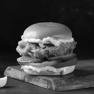 Classic chicken burger