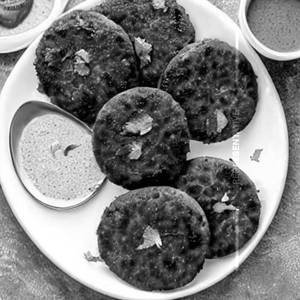 Subz Mulaayam Seekh Kebab