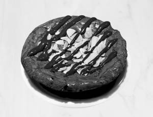 Fudgy brownie pie