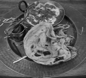 Paneer Khatta Pyaz With Laccha Paratha