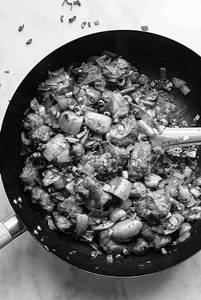 Hot Garlic Chicken (dry)