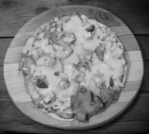 Paneer Tikka Pizza