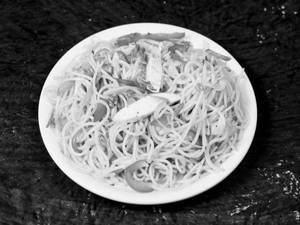 Veg Hakka Noodles