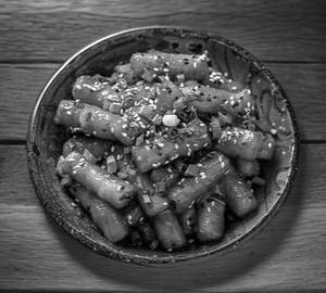 Tteokbokki (Rice cakes)