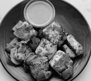 Paneer Tikka Lehsuni