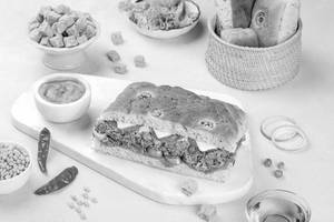 High Protein - Tempeh Keema Delight Sandwich