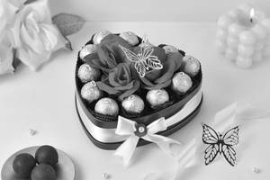 Almond Chocolate Heart Box Hamper
