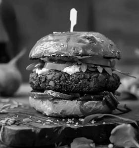 Beetroot Galouti Burger (2 Pcs)