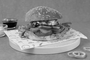 Grilled Cottage Cheese Burger