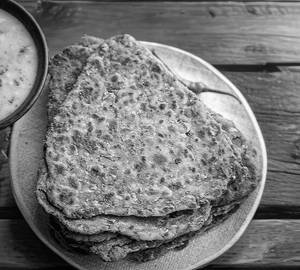 Palak paratha